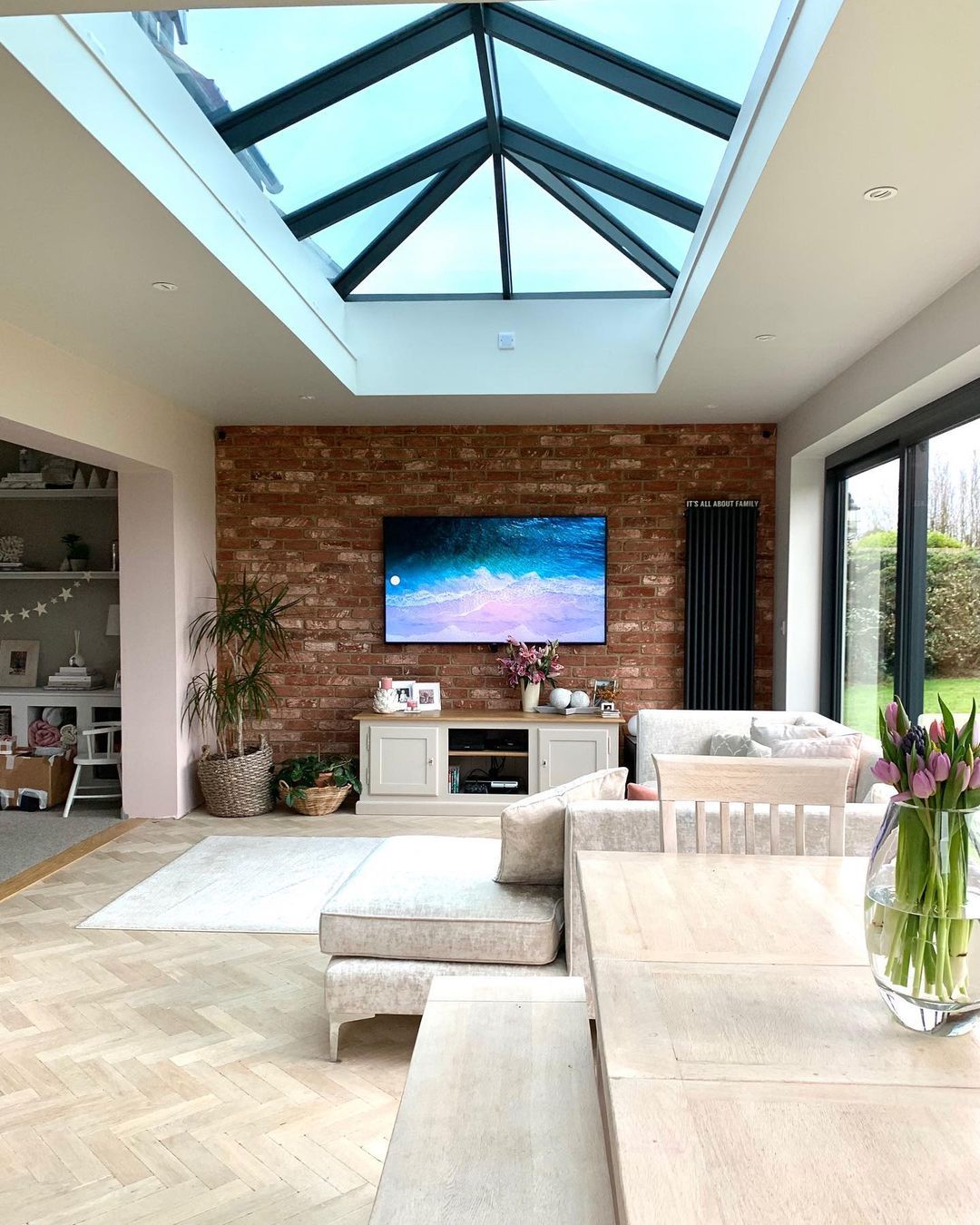 Roof lantern