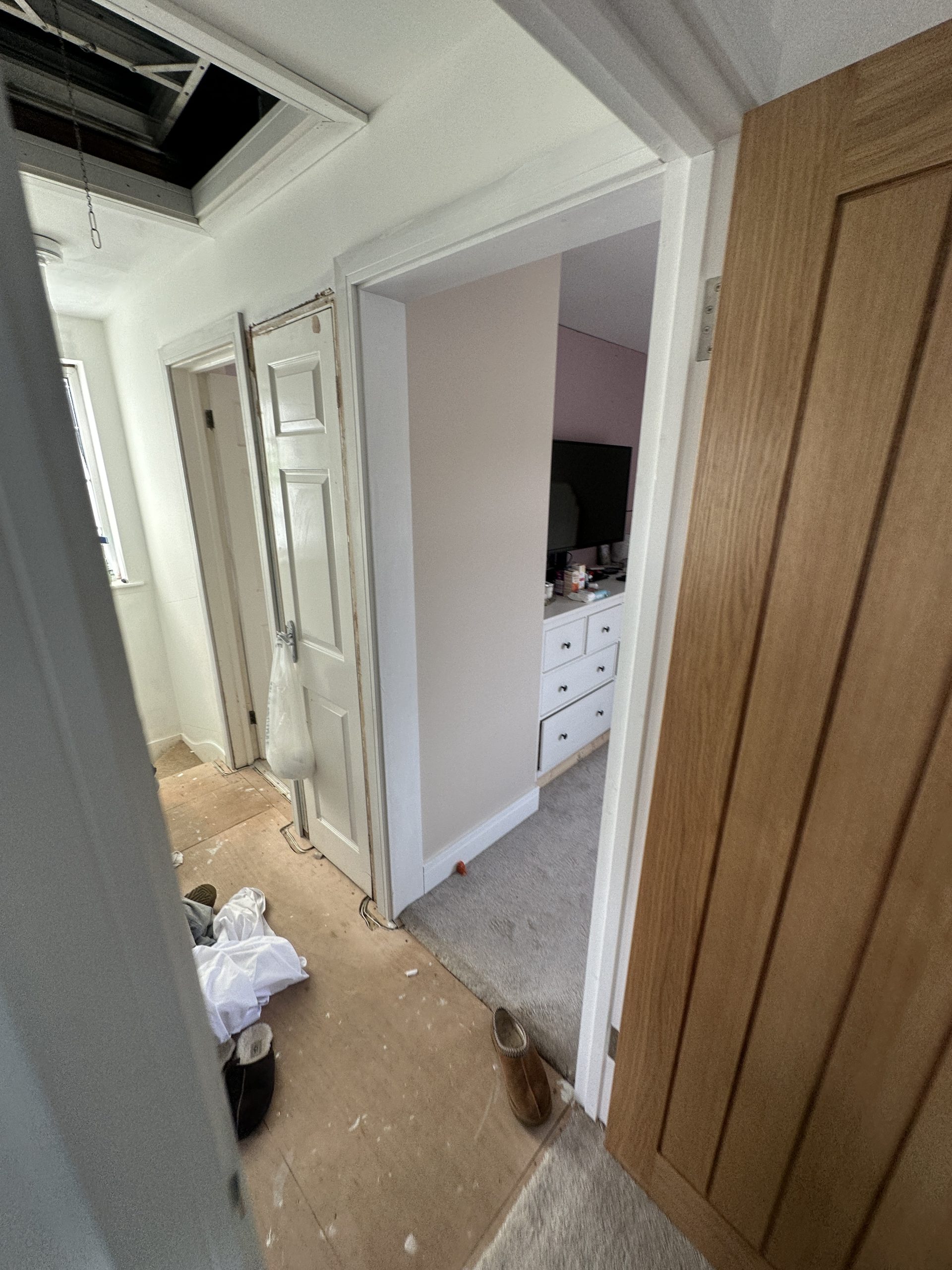 Outwood Common Road: existing upstairs room
